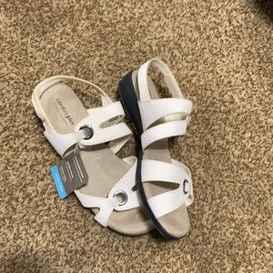 women’s comfort shoes